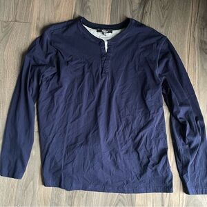 Men’s Long Sleeve Navy Top